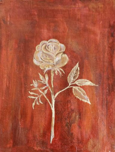 Acrylgemälde von Kathi Hildebrandt. Vor dem im Rostdesign gemalten Hintergrund zeigt sich eine goldene Rose.